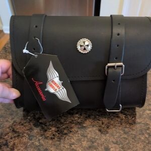 10.5" W LEATHER MOTORCYCLE TOOL FORK BAG w/ EAGLE CONCHO FOR HARLEY HONDA - DT1W